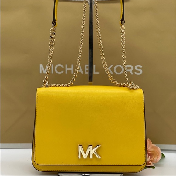 MICHAEL KORS MOTT LARGE CHAIN SHOULDER CROSSBODY - Picture 2 of 16
